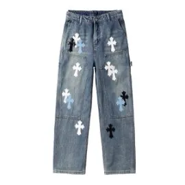 P290 💰 (Top version) chrome hearts ss25 blue, black, blue and white grained leather denim workwear logging pants. Styles with different wash textures, very friendly to people with thin legs and thick legs. The slightly flared version is very flattering to the leg shape. The moderate length is timeless and easy to match. It is the basic styling foundation for various styles. It is a must-have in the wardrobe! The fabric is stiff but also makes the upper body soft without losing texture. The washing process is even more perfect. It is a must-have item for everyone! ! !  Color: blue Size: 30-32-34-36 30 32 34 36 Waist circumference 80 85 90 95 Sitting circumference 105 110 115 120 Foot opening 46 47 48 49 External length 102 103 104 105